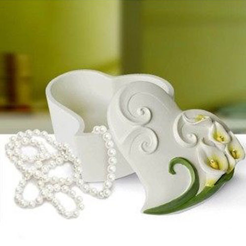 5Cgo 21013847844 創意歐式韓式公主可愛樹脂婚慶禮物馬蹄蓮珠寶盒首飾盒 ZXJ57000